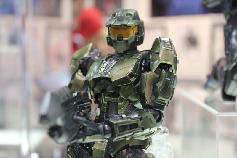 Illustration for article titled Batman, Master Chief, Solid Snake & Sam Gideon are Square Enix's Newest, Most Beautiful Action Figures